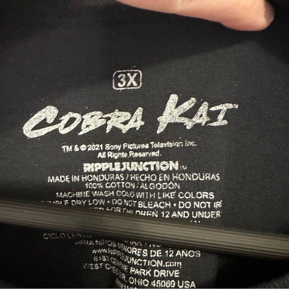 Men’s Cobra Kai T-Shirt Black 3XL by Ripple Junction - Picture 3 of 4